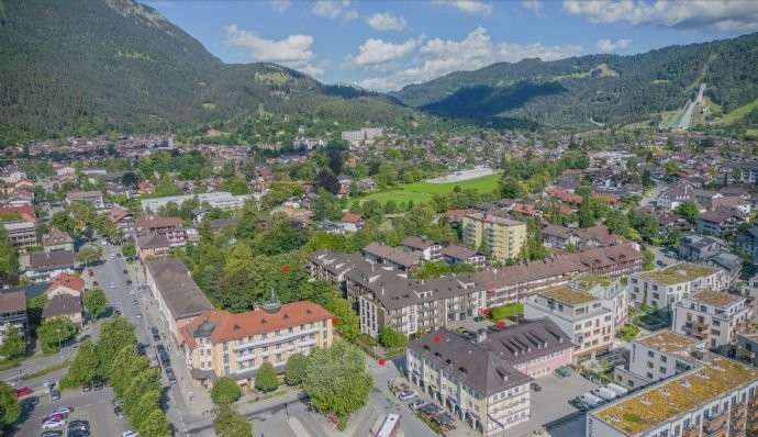 Etagenwohnung Garmisch-Partenkirchen Partenkirchen - 3 Zimmer, 104 m&sup2;, 2.360&euro; | Angebot:26651903