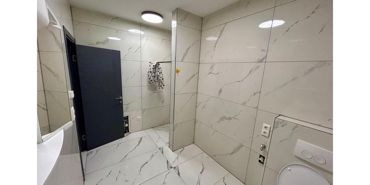 Etagenwohnung Römhild - 2 Zimmer, 60 m&sup2;, 650&euro; | Angebot:26613456