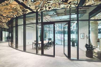 Zentrale Büroräume mit Dachgarten - 247 Zugang, Parkmöglichkeit inklusive zimmer