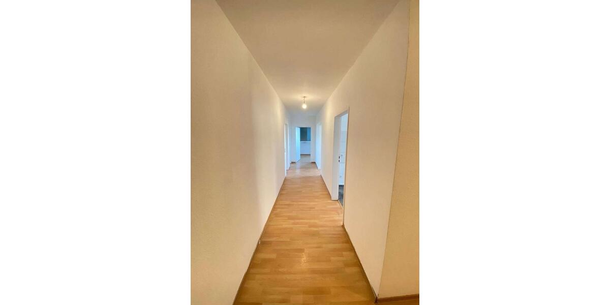 Etagenwohnung Großostheim - 4 Zimmer, 92 m&sup2;, 720&euro; | Angebot:20304489