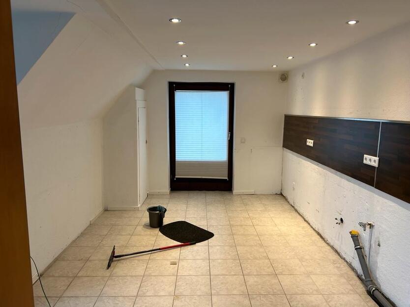 Einfamilienhaus mit Dachterrasse und Balkon