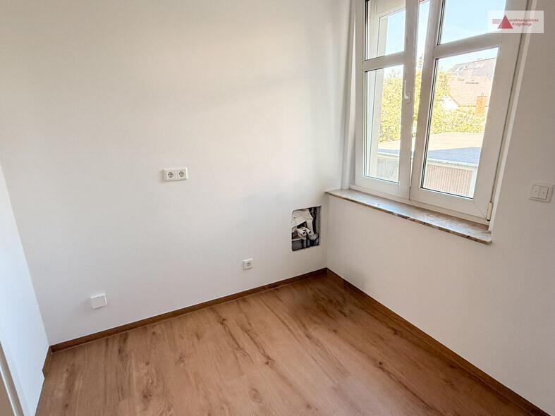 Etagenwohnung Burkhardtsdorf - 3 Zimmer, 77 m&sup2;, 720&euro; | Angebot:23329907