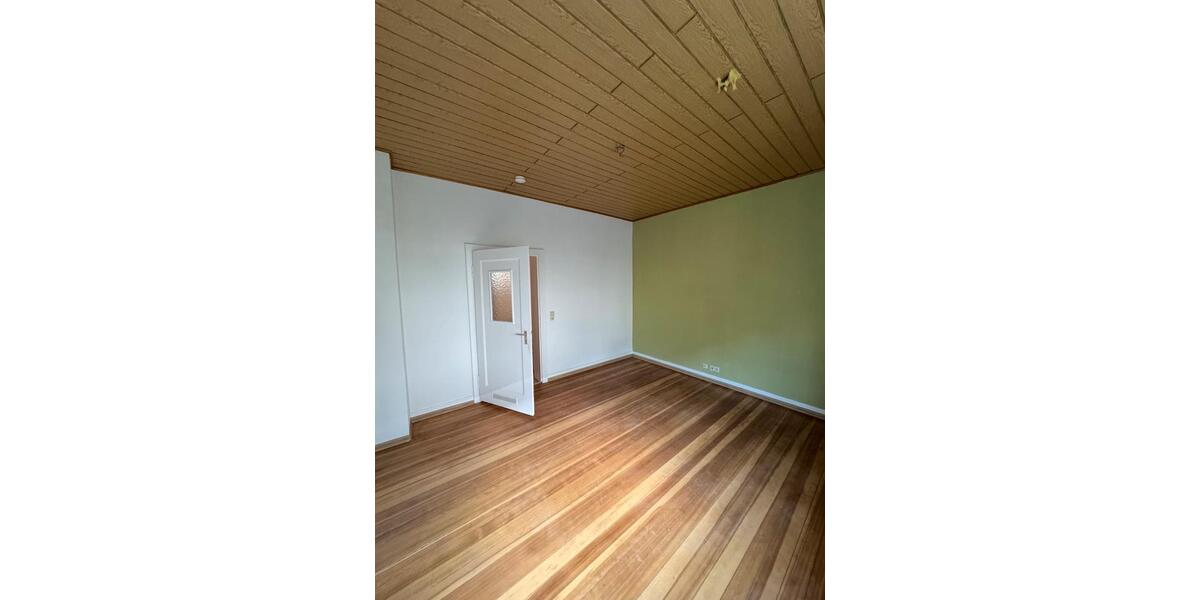 Wohnen auf Zeit Karlsruhe Beiertheim-Bulach - 3 Zimmer, 22 m&sup2;, 600&euro; | Angebot:26671233