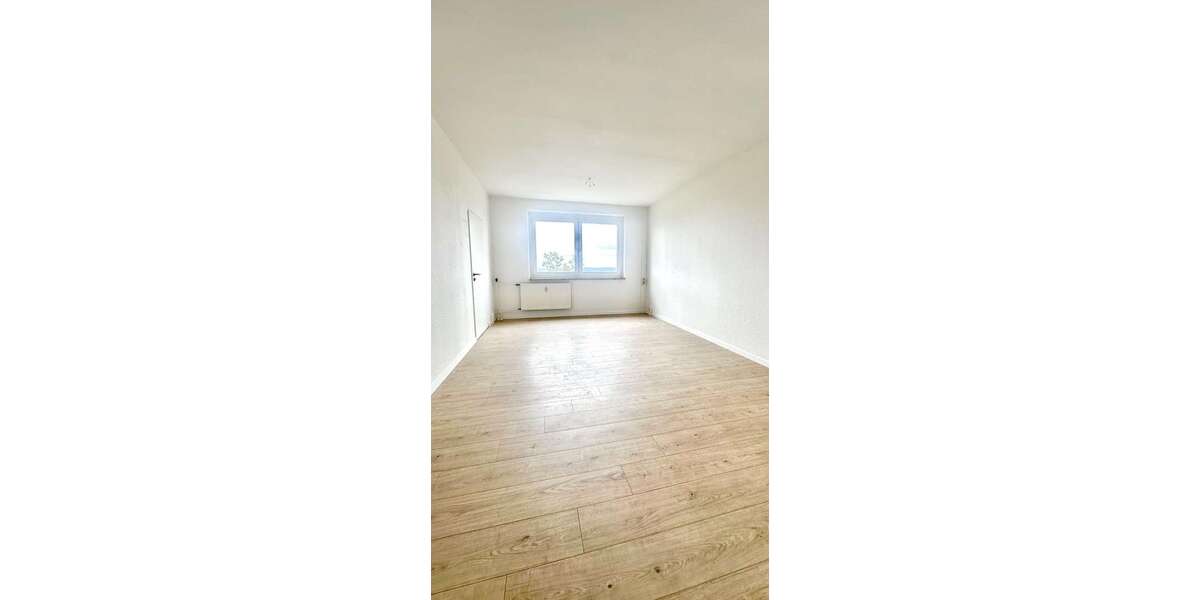 Etagenwohnung Weimar Schöndorf-Waldstadt - 4 Zimmer, 67 m&sup2;, 575&euro; | Angebot:27251426
