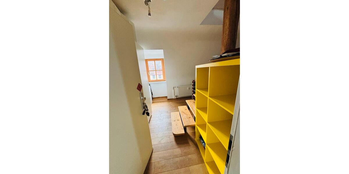 Einfamilienhaus Engelsbrand - 1 Zimmer, 90 m&sup2;, 900&euro; | Angebot:26490483