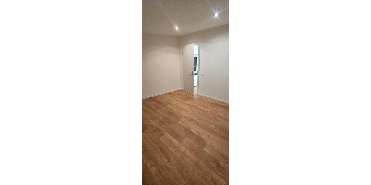Dachgeschoßwohnung Aachen Aachen-Mitte - 4 Zimmer, 89 m&sup2;, 1.550&euro; | Angebot:24680216