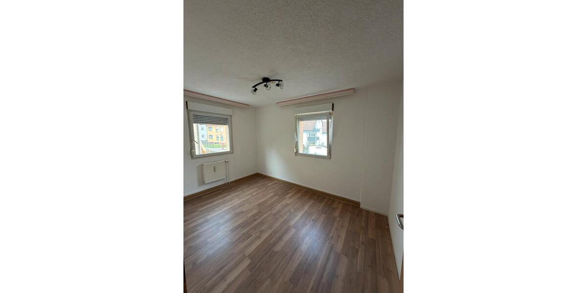 Erdgeschoßwohnung Heilbronn Frankenbach - 3 Zimmer, 50 m&sup2;, 850&euro; | Angebot:26050707