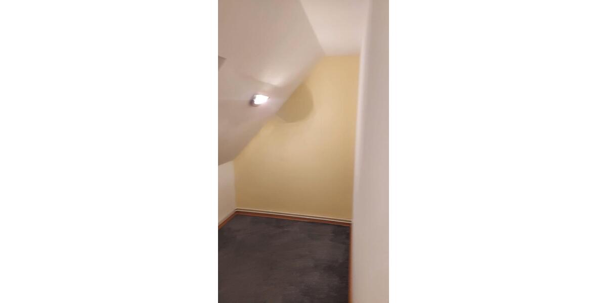 Dachgeschoßwohnung Wanna - 2.5 Zimmer, 65 m&sup2;, 700&euro; | Angebot:24950784