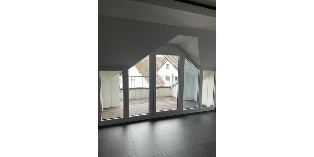 Dachgeschoßwohnung Katzenelnbogen - 3 Zimmer, 79 m&sup2;, 700&euro; | Angebot:25149210