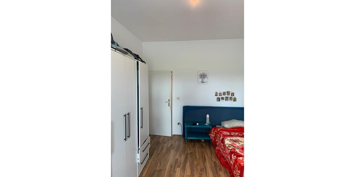 Etagenwohnung Greifswald - 3 Zimmer, 18 m&sup2;, 400&euro; | Angebot:26321335