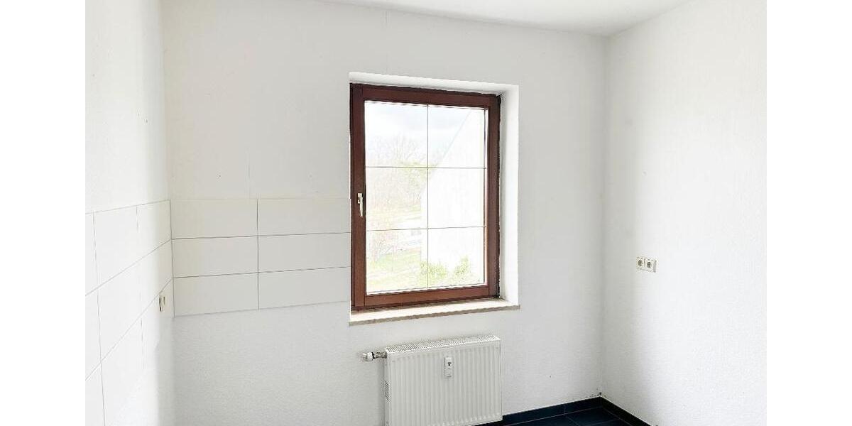 Etagenwohnung Nünchritz - 3 Zimmer, 62 m&sup2;, 320&euro; | Angebot:25979090