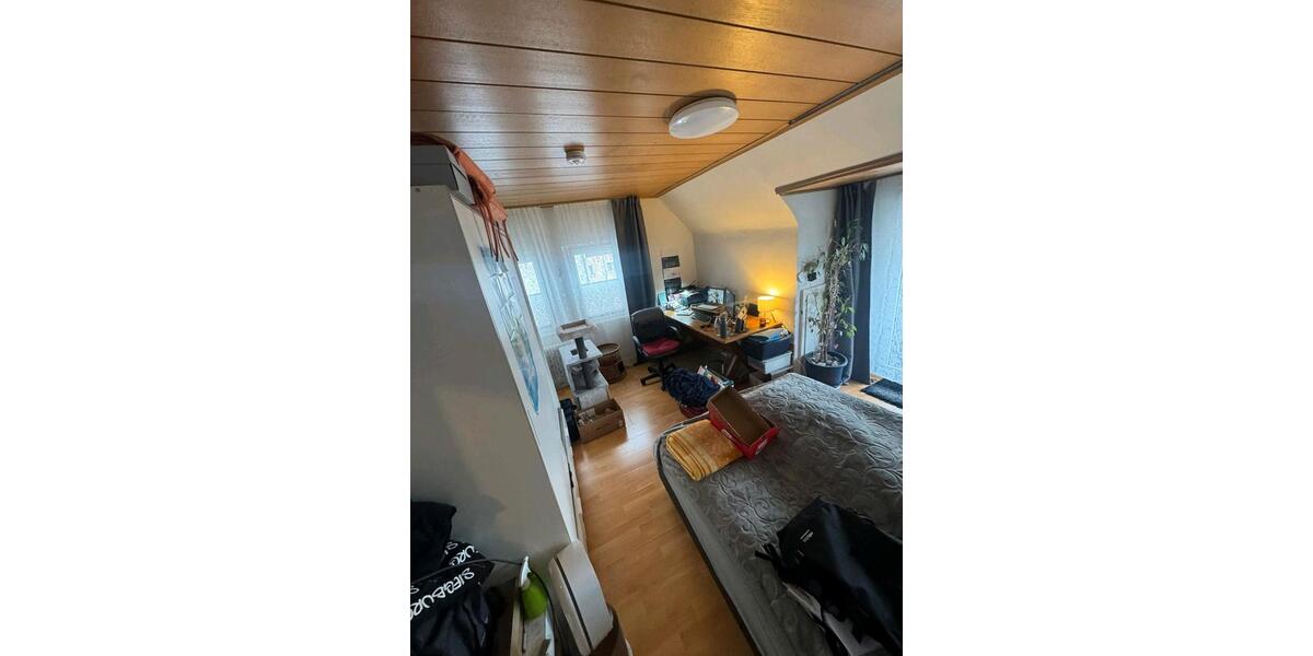 Dachgeschoßwohnung Linz am Rhein - 1 Zimmer, 90 m&sup2;, 750&euro; | Angebot:26576188