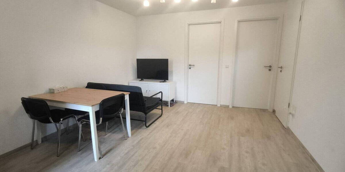 Etagenwohnung Ingolstadt Schlachthofviertel - 3 Zimmer, 51 m&sup2;, 920&euro; | Angebot:26147543