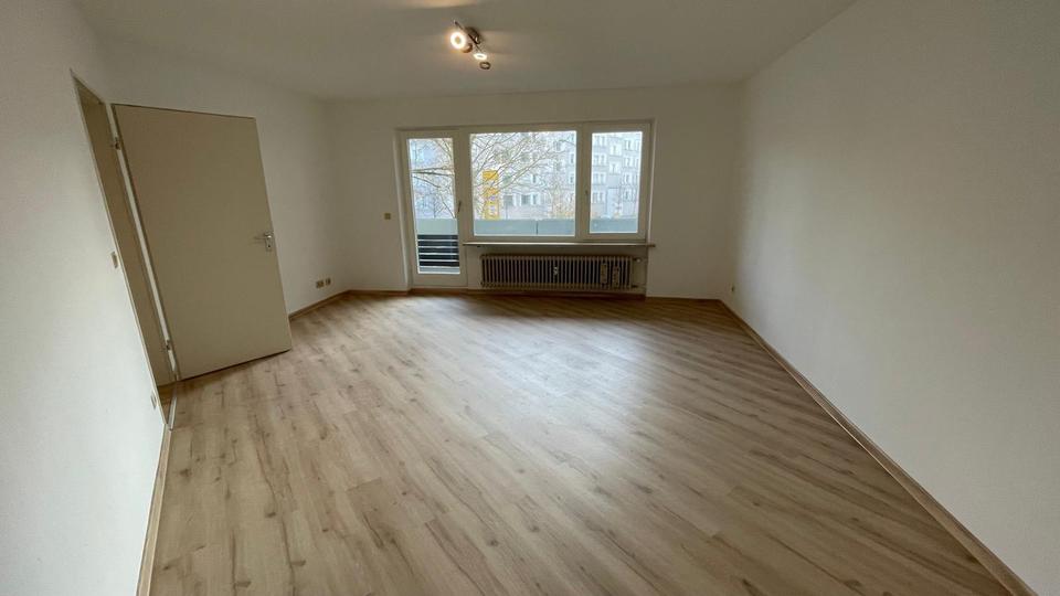 Erdgeschoßwohnung Ergolding - 2.5 Zimmer, 67 m&sup2;, 1.080&euro; | Angebot:24689195