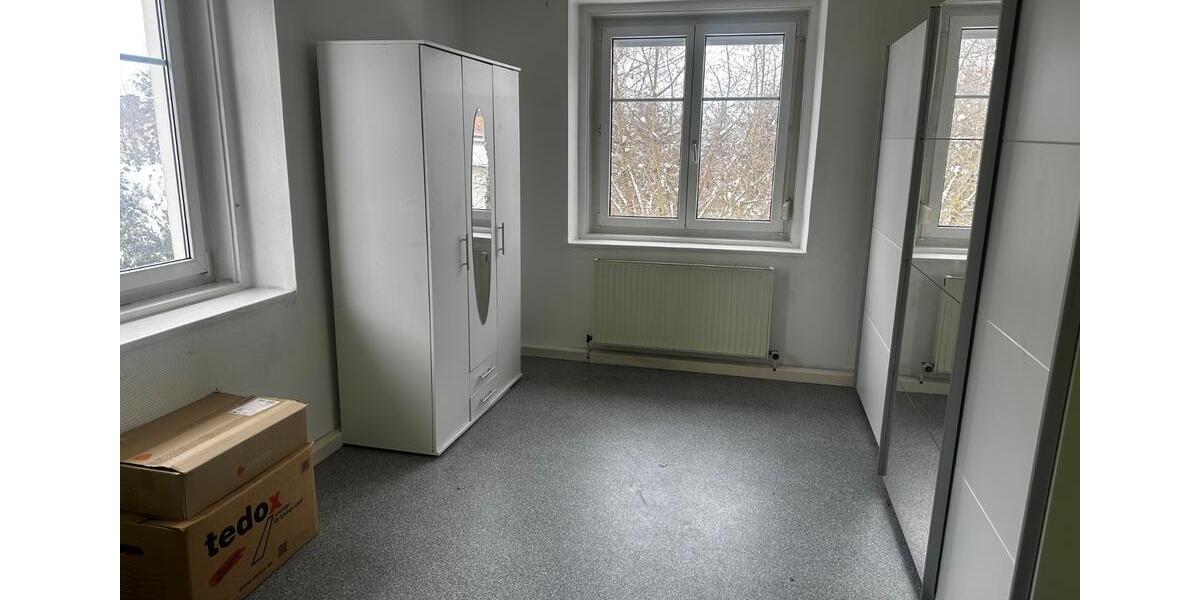 Etagenwohnung Weißenstadt - 4 Zimmer, 120 m&sup2;, 730&euro; | Angebot:25838053