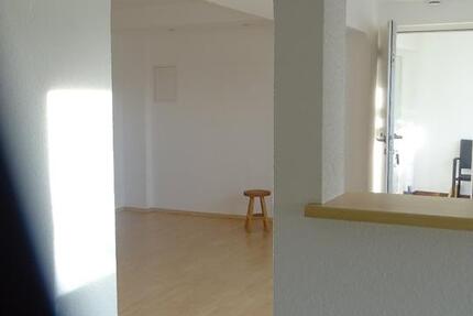 Illingen,helle Single-Wohnung, EG, 45 m²,1 Z,K,B 1 zimmer