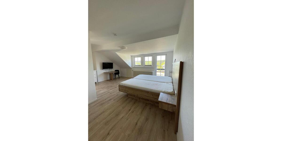 Dachgeschoßwohnung Olsberg - 2 Zimmer, 122 m&sup2;, 1.200&euro; | Angebot:26192324