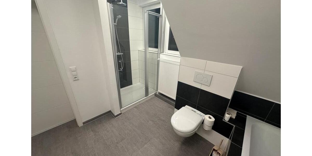 Frisch Renoviert Familiendomizil in Richrath Wohnung Langenfeld 4 zimmer