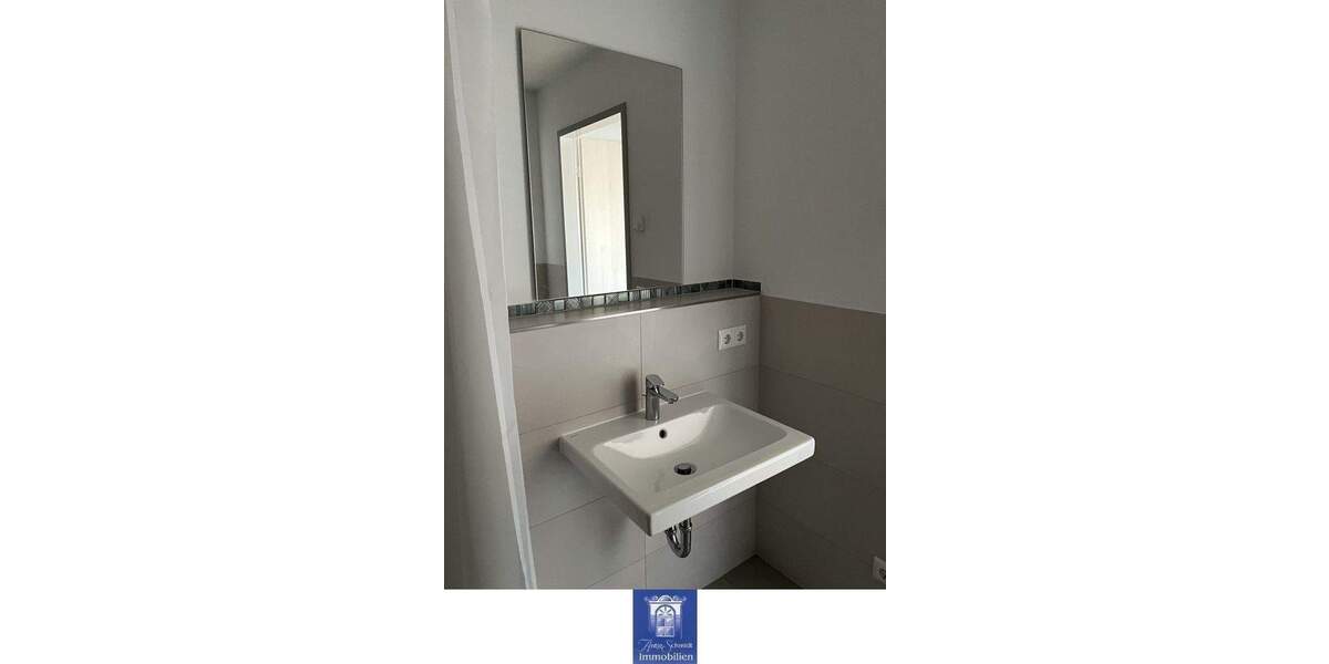 Etagenwohnung Arnsdorf - 2 Zimmer, 44 m&sup2;, 580&euro; | Angebot:25167834