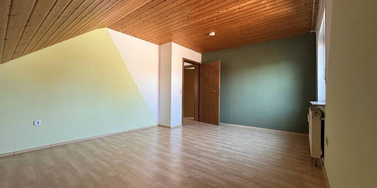 Etagenwohnung Crailsheim - 4 Zimmer, 93 m&sup2;, 850&euro; | Angebot:26694543
