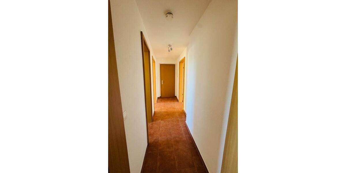 Etagenwohnung Forst (Lausitz) - 3 Zimmer, 69 m&sup2;, 430&euro; | Angebot:22713983