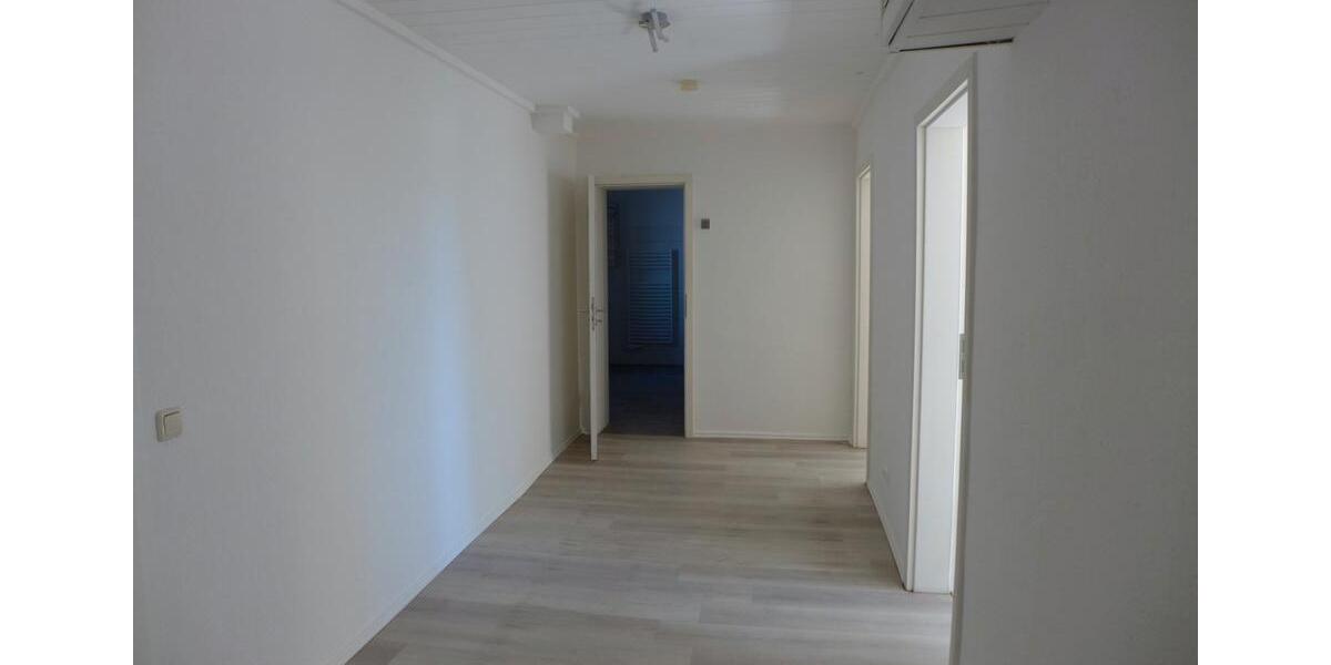Erdgeschoßwohnung Bördeland - 4 Zimmer, 90 m&sup2;, 486&euro; | Angebot:26419941