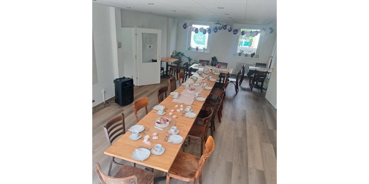 Raum zu mieten für Feierlichkeiten Tagungen ect. zimmer