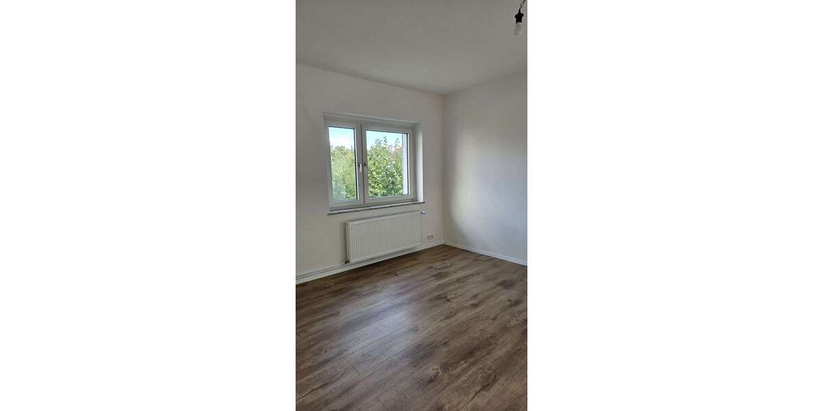 Etagenwohnung Braunschweig Gliesmarode - 3 Zimmer, 70 m&sup2;, 700&euro; | Angebot:27347676
