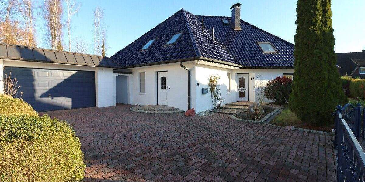 Einfamilienhaus Barmstedt - 6 Zimmer, 201 m&sup2;, 3.000&euro; | Angebot:24596756