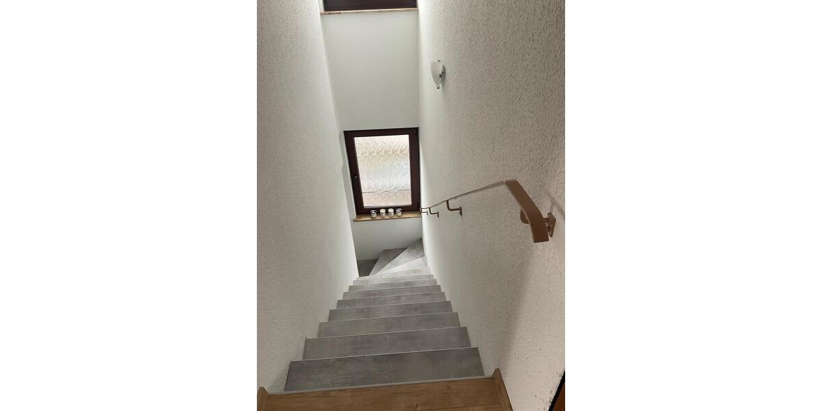 Dachgeschoßwohnung Ditzingen - 2 Zimmer, 50 m&sup2;, 1.000&euro; | Angebot:26611957