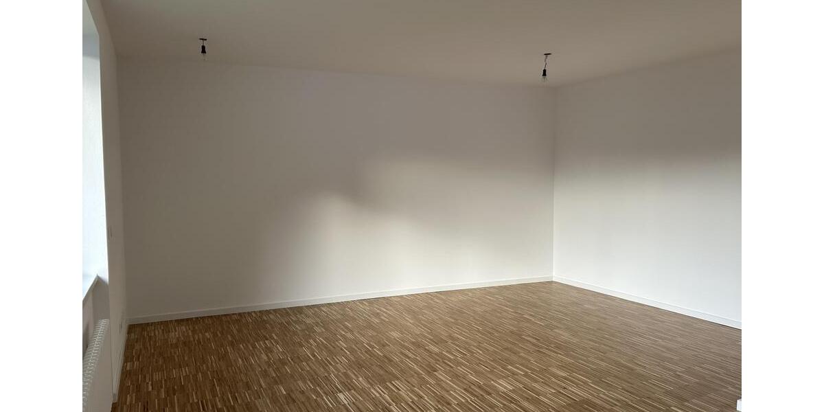 Etagenwohnung Wehr - 3 Zimmer, 100 m&sup2;, 1.200&euro; | Angebot:23878046