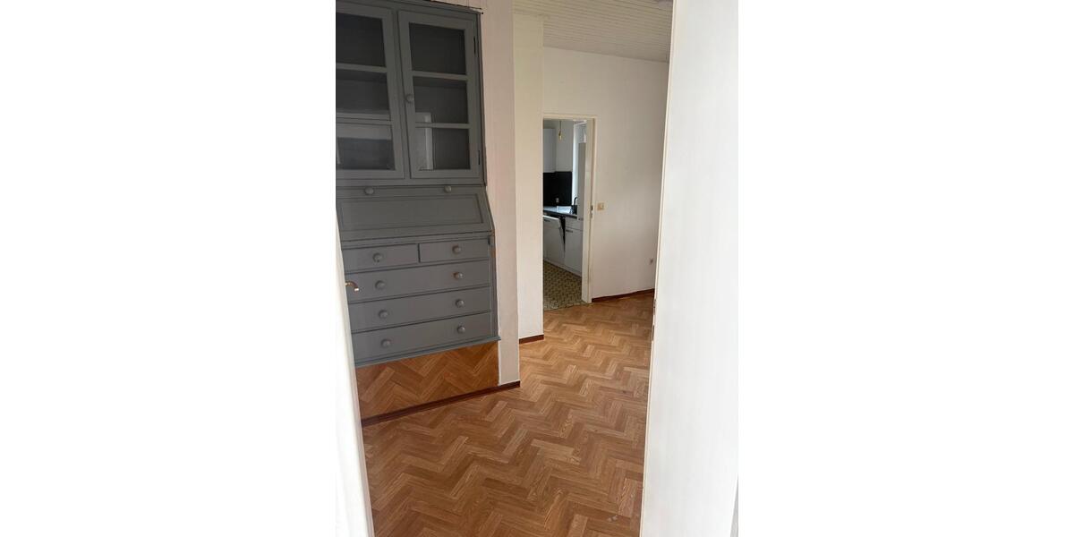 Erdgeschoßwohnung Pronstorf - 4 Zimmer, 100 m&sup2;, 1.150&euro; | Angebot:25901407
