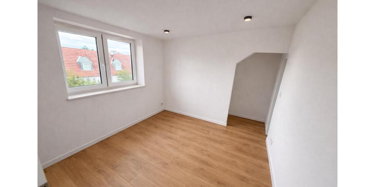 Dachgeschoßwohnung Ahnatal - 2 Zimmer, 50 m&sup2;, 600&euro; | Angebot:26250151
