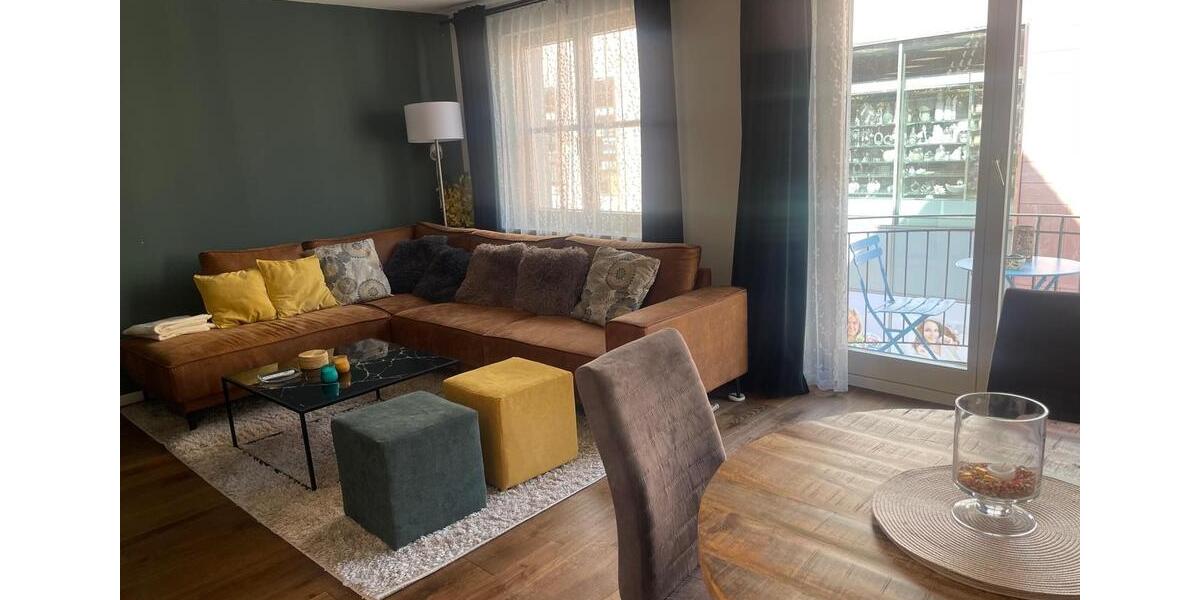 2-Zimmerwohnung mit Balkon, TV, Wlan, BadWc, Küche, Doppelbett, Essplatz, Waschmaschine, Trockner und Parkplatz 2 zimmer