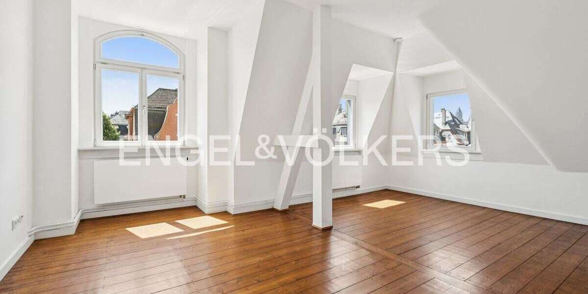 Etagenwohnung Frankfurt am Main Süd - 3.5 Zimmer, 125 m&sup2;, 2.190&euro; | Angebot:27056543