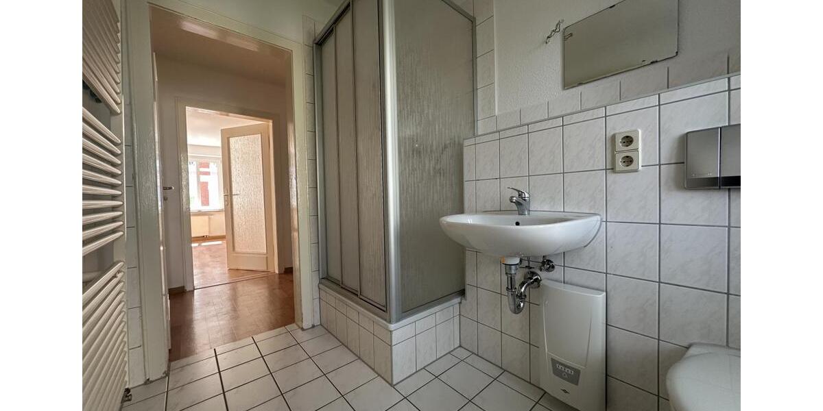 Erdgeschoßwohnung Plauen Altstadt - 3 Zimmer, 70 m&sup2;, 368&euro; | Angebot:26550243