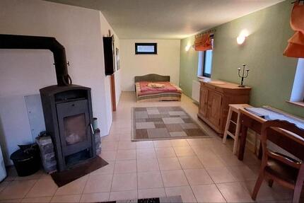 Zimmer im Haus mit Küche 1 zimmer