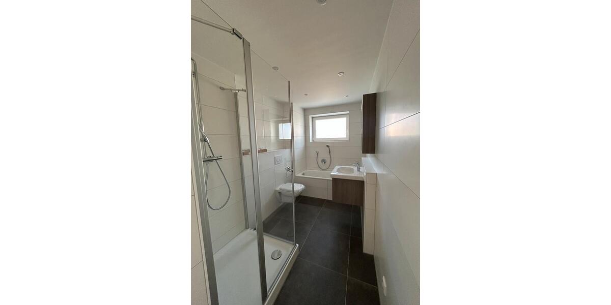 Etagenwohnung Lahr (Schwarzwald) - 5 Zimmer, 120 m&sup2;, 1.705&euro; | Angebot:26415118