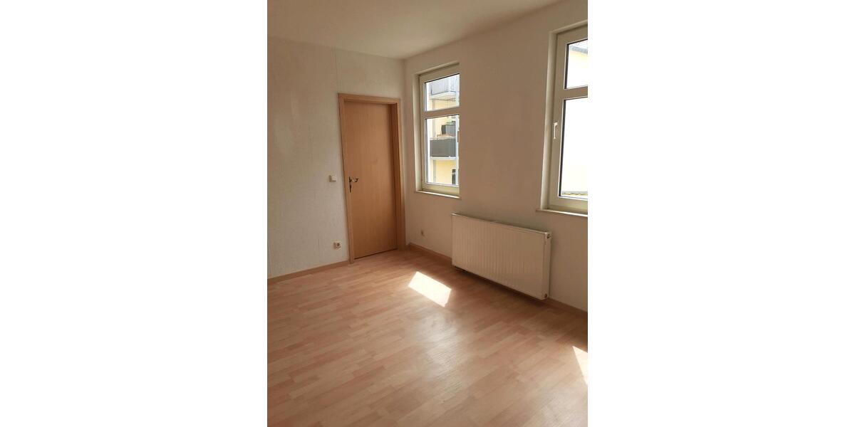 Etagenwohnung Apolda - 2 Zimmer, 42 m&sup2;, 250&euro; | Angebot:26531971