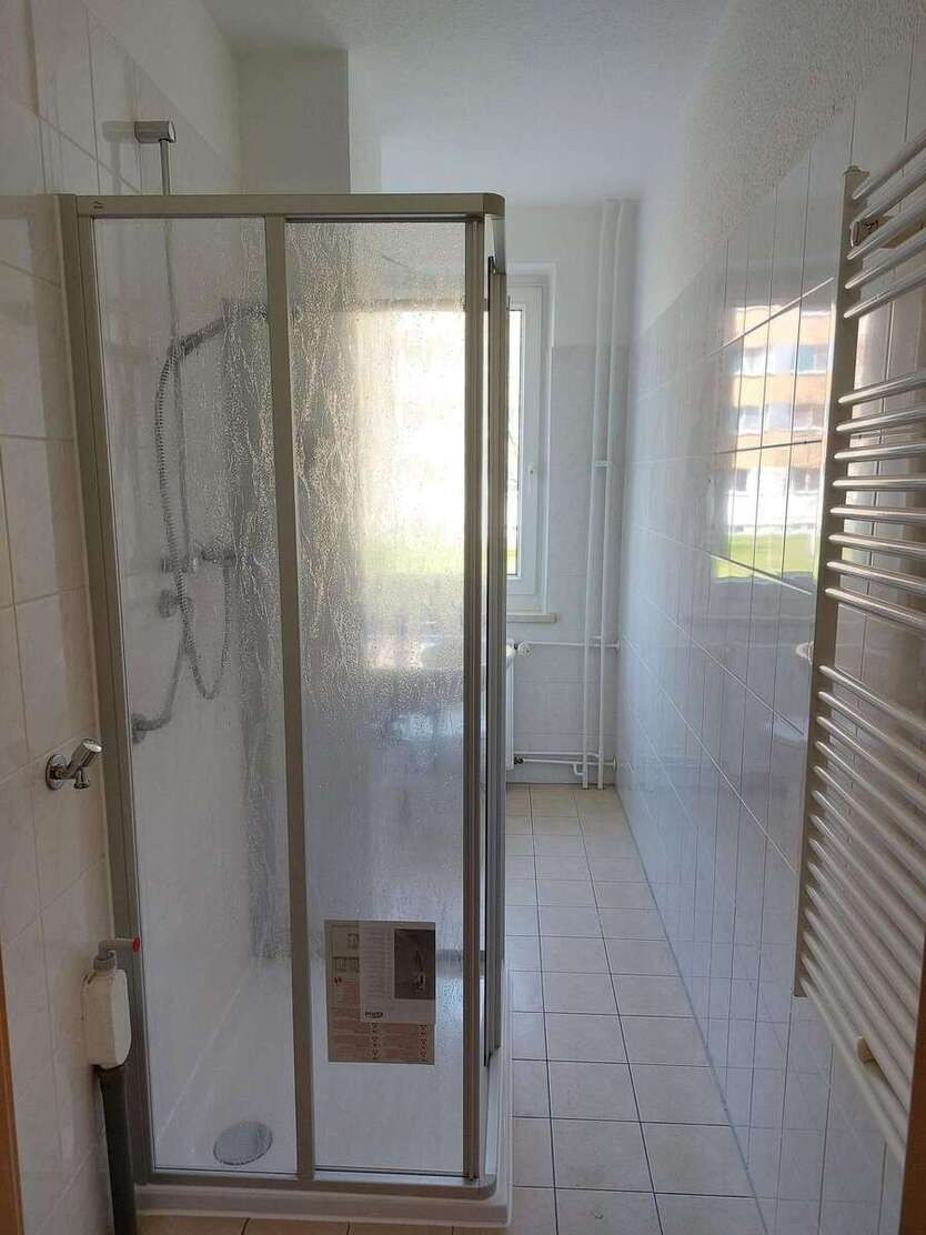 *Hochwertig sanierte 3-Raum-Wohnung mit Balkon in ruhiger Lage * 3 zimmer