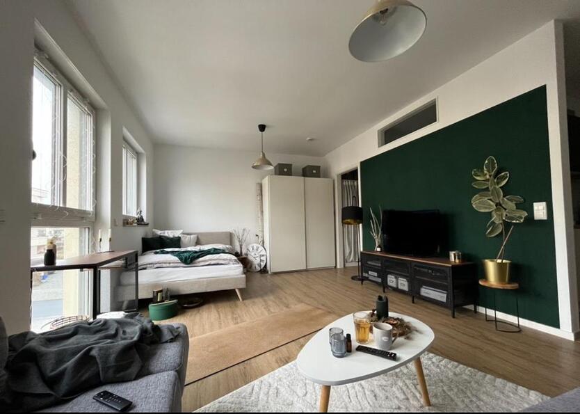 Untervermietung 01.10.-24.10.25 helle 1-Raum-Wohnung