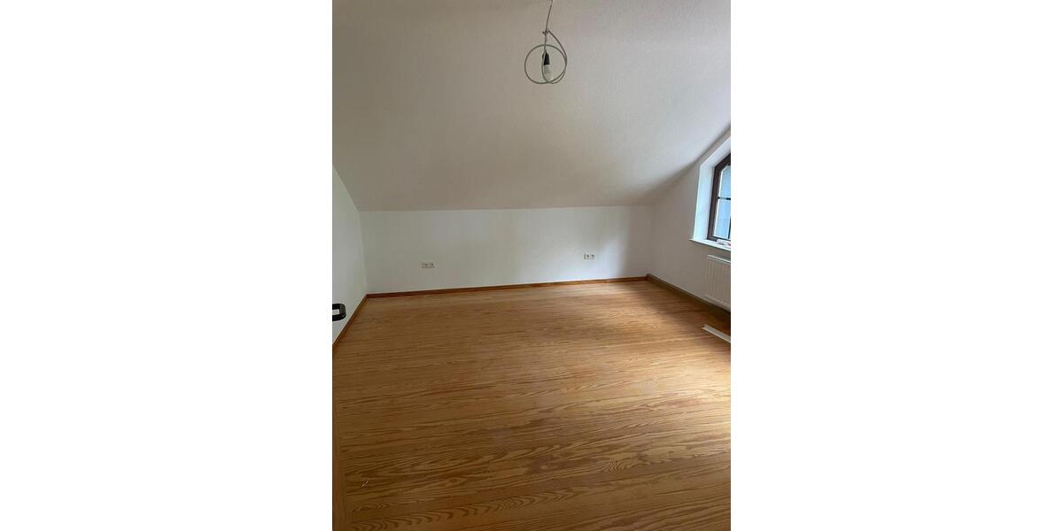 Etagenwohnung Friesoythe - 2 Zimmer, 70 m&sup2;, 490&euro; | Angebot:24850221