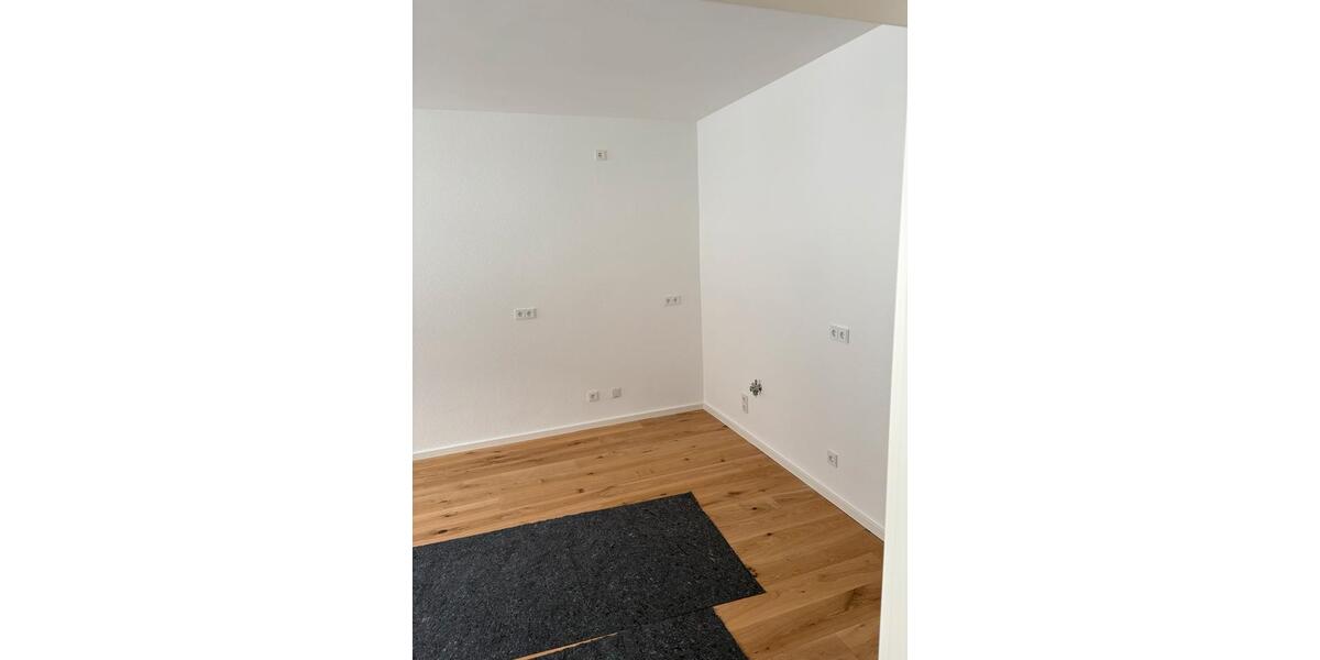 Etagenwohnung Köln - 4 Zimmer, 90 m&sup2;, 650&euro; | Angebot:26548361