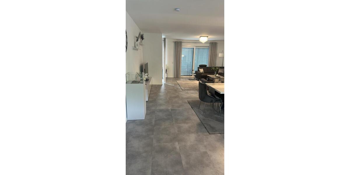 Etagenwohnung Bad Oeynhausen - 3 Zimmer, 153 m&sup2;, 1.889&euro; | Angebot:26483954