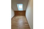 Dachgeschoßwohnung Neuwied - 3 Zimmer, 82 m&sup2;, 757&euro; | Angebot:26620367