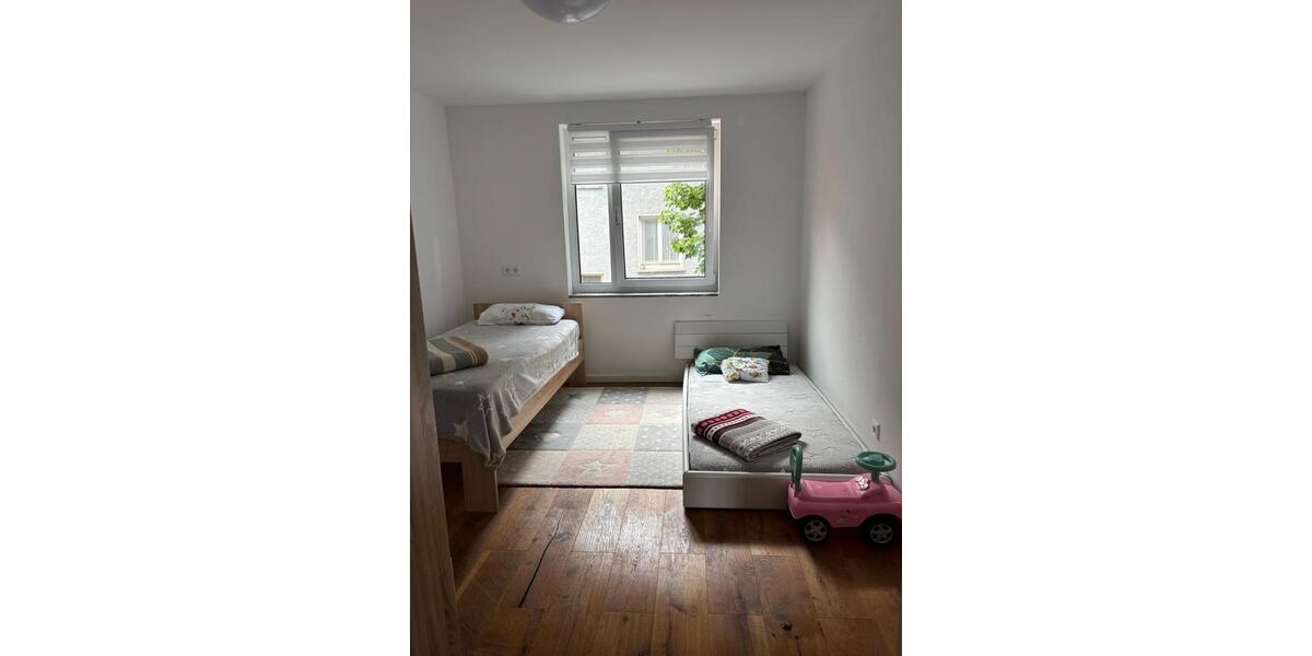 Etagenwohnung Schömberg - 5 Zimmer, 109 m&sup2;, 1.300&euro; | Angebot:26682378