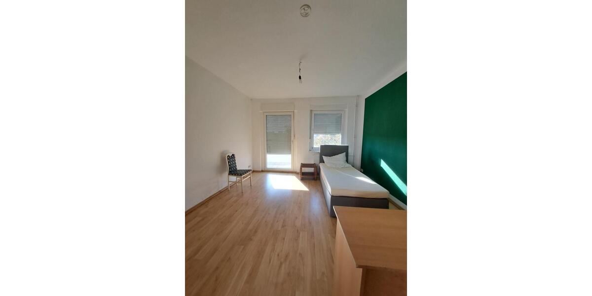 Erdgeschoßwohnung Eisleben (Lutherstadt) - 3 Zimmer, 74 m&sup2;, 620&euro; | Angebot:23599563