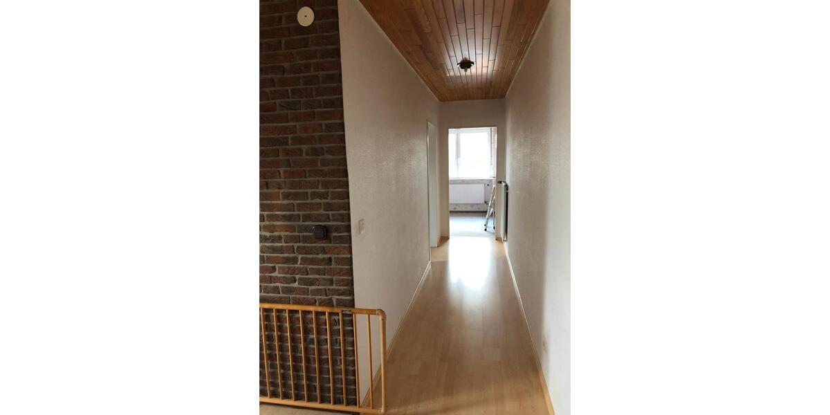 Einfamilienhaus Kappeln - 4 Zimmer, 140 m&sup2;, 1.200&euro; | Angebot:26233430