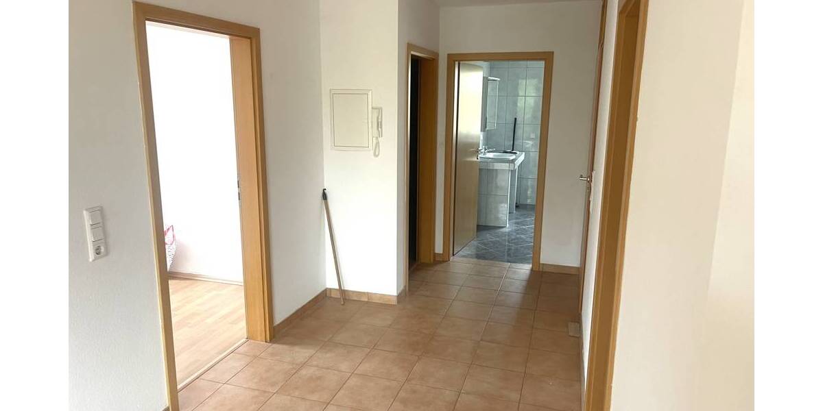 Etagenwohnung Monsheim - 3 Zimmer, 103 m&sup2;, 1.100&euro; | Angebot:26556658