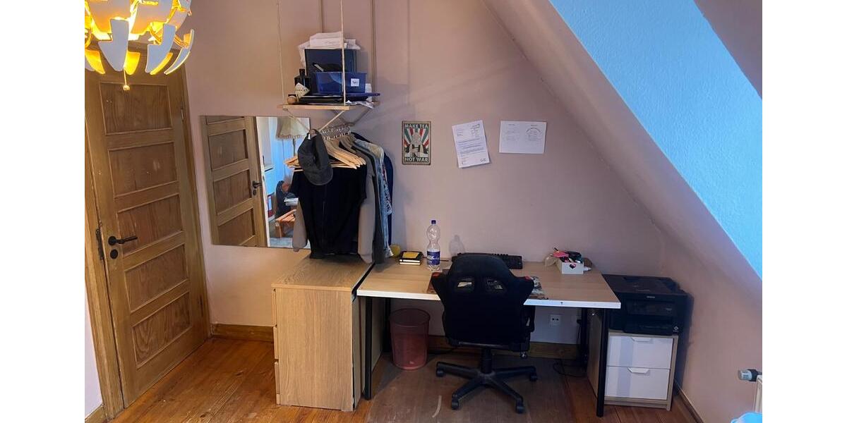 Wohnen auf Zeit Kaiserslautern Betzenberg - 1 Zimmer, 16 m&sup2;, 330&euro; | Angebot:26426362